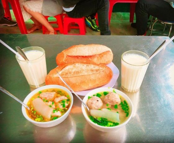 Bánh mì Xíu Mại Hoàng Diệu - Đà Lạt